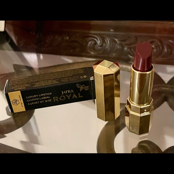 JAFRA Makeup New Jafra Royal Luxury Lipstick Color Spiced Plum Poshmark